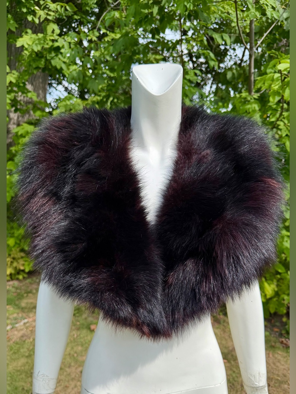 Genuine FOX FUR COLLAR Burgundy Cross Black Vintage Add to a coat or suit 1940s
